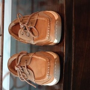 COPY - Thom McAn Casual shoes Size 7.5